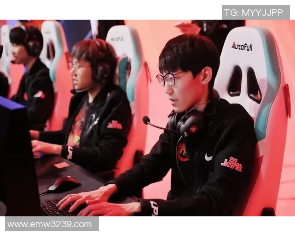 FPX战队在CSGO中的灵活战术解析与应用探讨