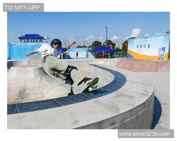 杭州滑板队的节奏与风格探讨:在城市文化中寻求滑板的灵魂与创新 杭州滑板队的节奏与风格探讨:在城市文化中寻求滑板的灵魂与创新